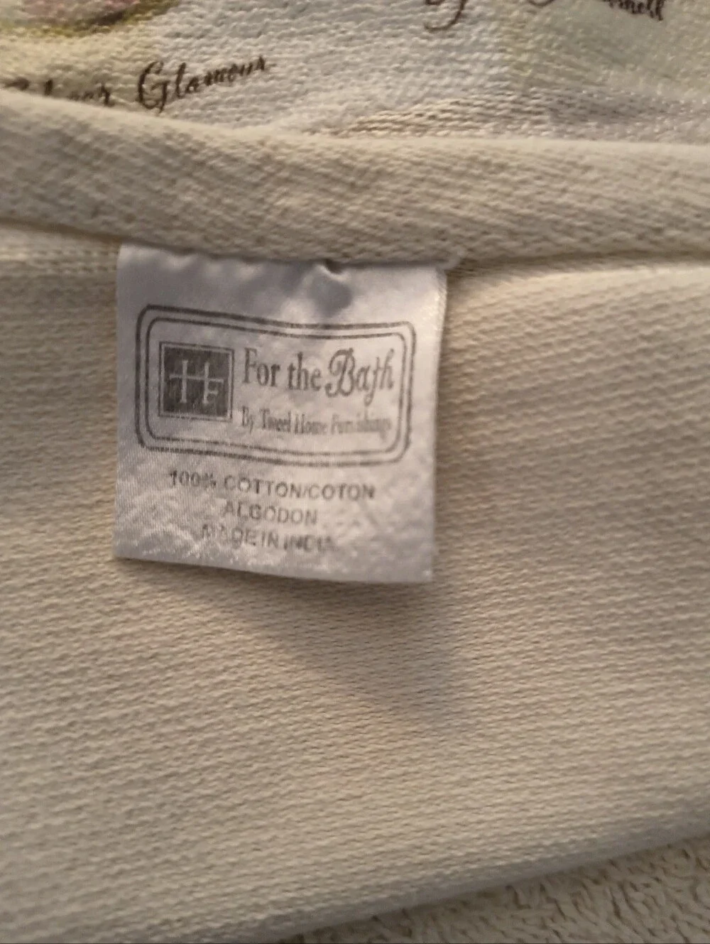 Hand Towel Pair with Pink Fashion Motif